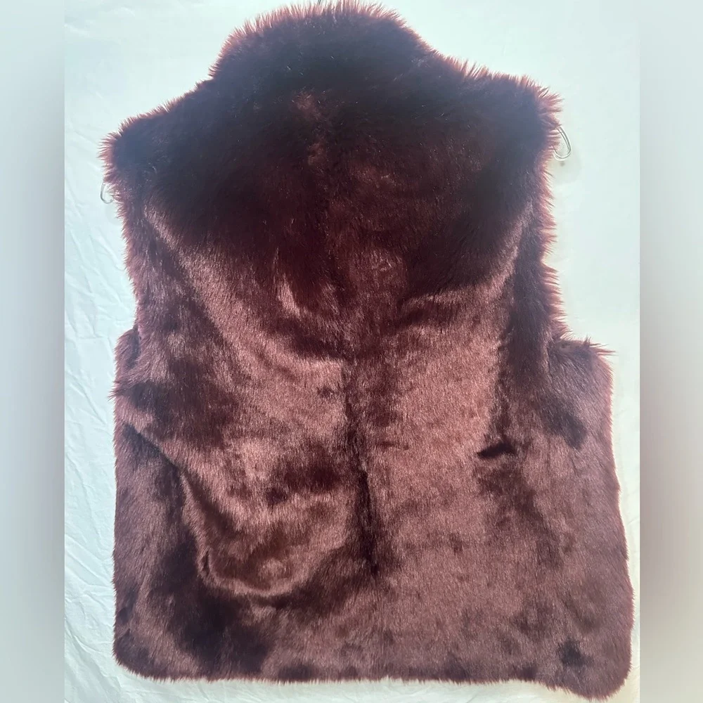 J.Crew Faux Fur Vest Burgundy Zip Front Size Small Luxe Winter Layer